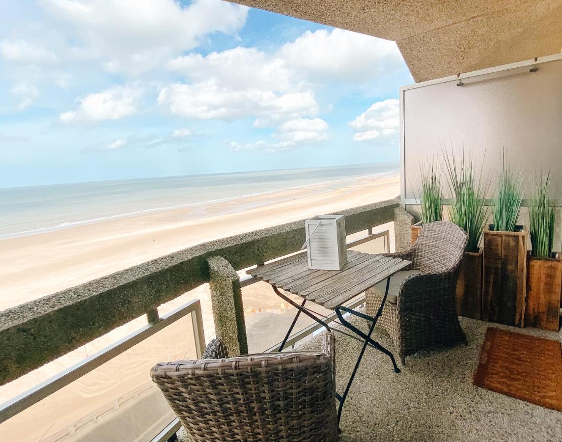 la MERéMOI - Studio with balcony&sea vie Ostende Exterior foto